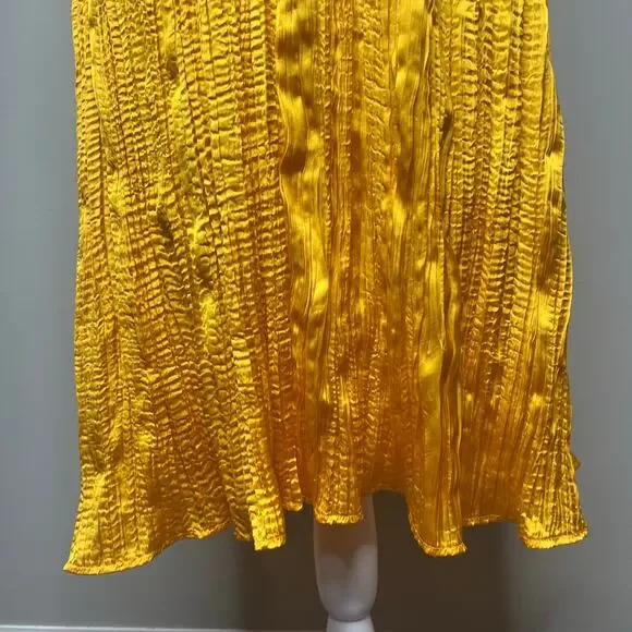 Express Satin V-Neck Flutter Sleeve Pleated Cutout Midi Dress Sz M Yellow Gold - Picture 5 of 11